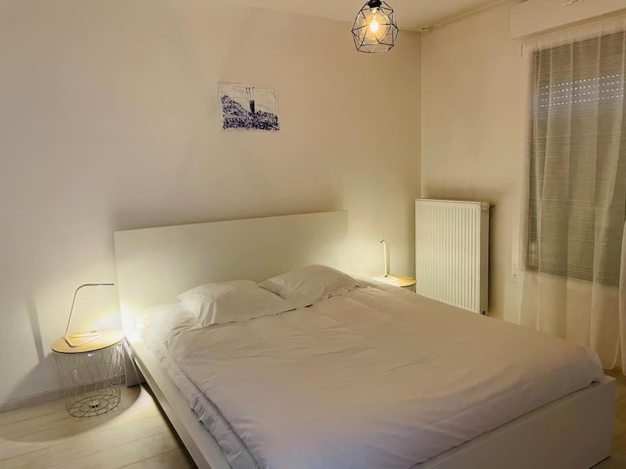 Majestic Apartment Besancon Luaran gambar